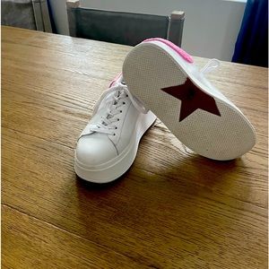 Really cute Ash Cult Sneakers with pink heel.